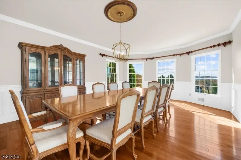 21 Country Pl, Clinton Township, NJ 08833 - Image #2