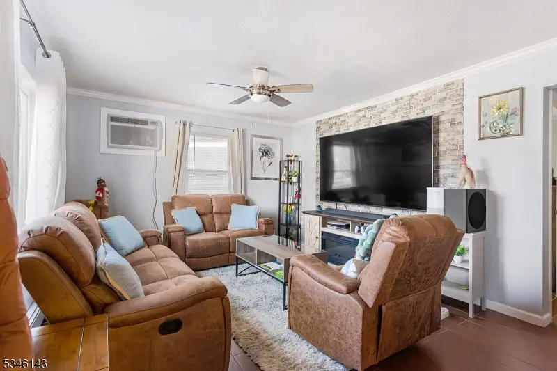 26 Voorhis Pl, Pequannock Township, NJ 07444 - Image #3