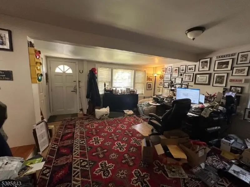 2398 Hamlette Pl, Scotch Plains, NJ 07076 - Image #2