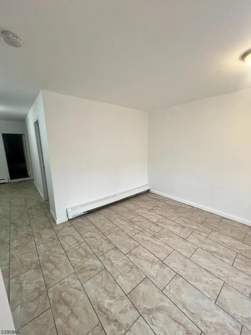 100 Beech St, Paterson, NJ 07501 - Image #2