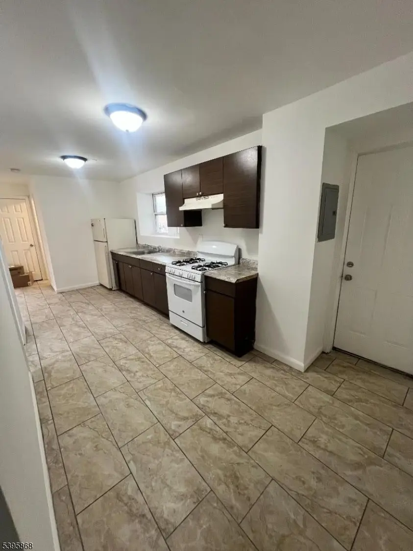 100 Beech St, Paterson, NJ 07501 - Image #3