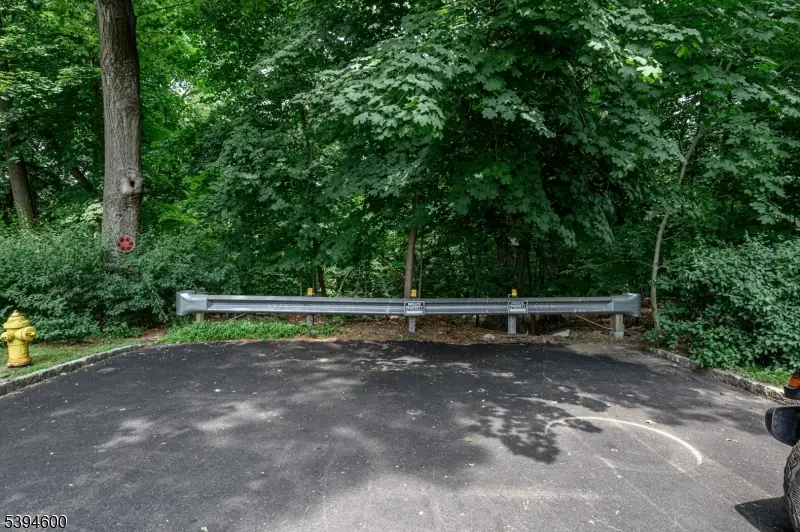 39 Forest Dr, Bloomfield, NJ 07003 - Image #1