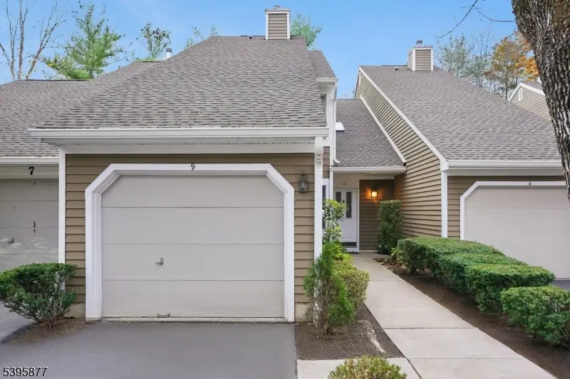 9 Stone Run Rd #9, The Hills, NJ 07921 - Image #1