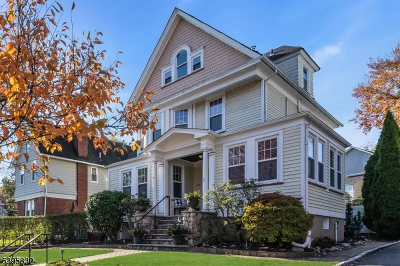 158 Mountain Way, Rutherford, NJ 07070 - Image #2