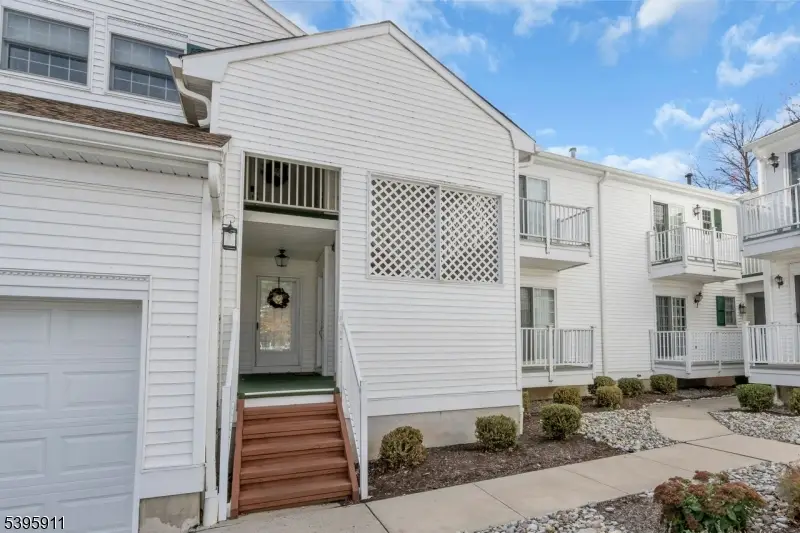 21 Alexandria Way, Bernards, NJ 07920 - Image #2