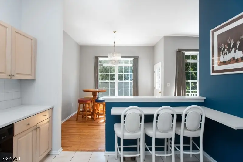 62 Springholm Drive, Berkeley Heights, NJ 07922 - Image #3