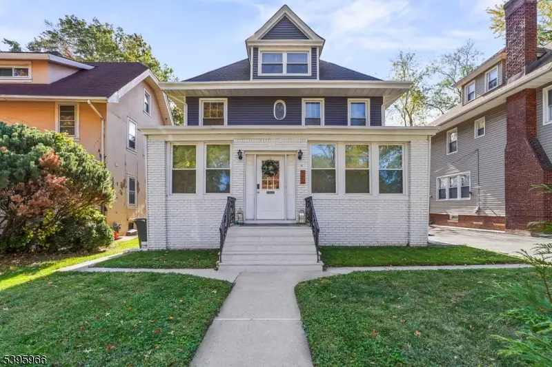 22 Berkeley Heights Park, Bloomfield, NJ 07003 - Image #1