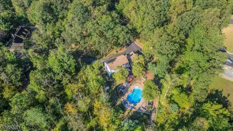 40 Lord William Penn Dr, Morris, NJ 07960 - Image #3