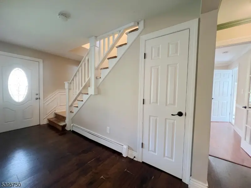 339 W Mill Rd, Washington, NJ 07853 - Image #3