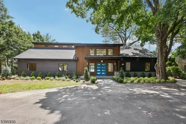 12 Rocky Pt Rd, West Milford Twp., NJ 07421