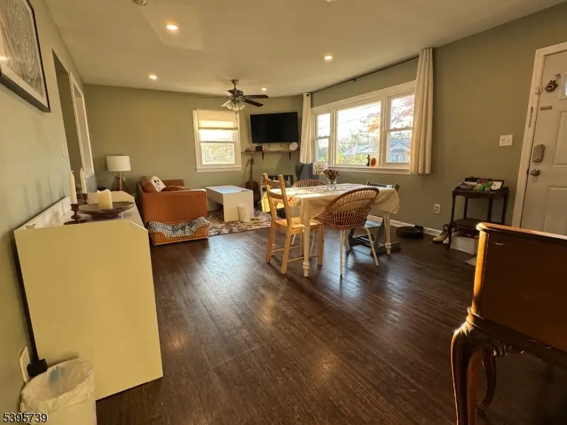 114 Netherwood Ave, Piscataway, NJ 08854 - Image #2