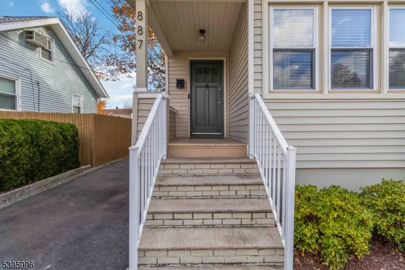 887 Ray Ave, Union, NJ 07083 - Image #2