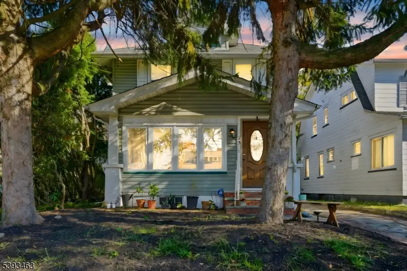 29 Enfield Ave, Montclair, NJ 07042 - Image #1