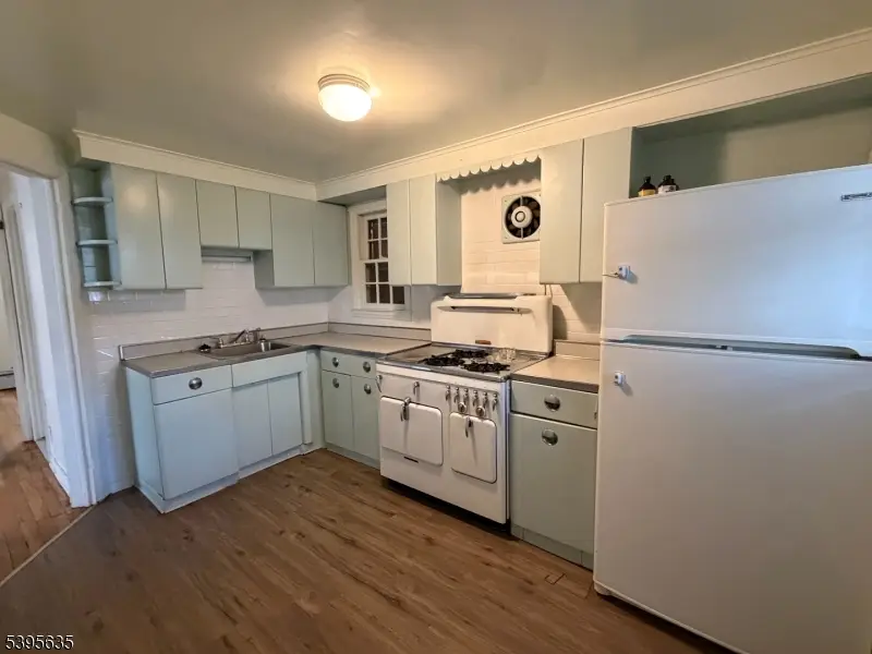 309 Olcott St, Orange, NJ 07050 - Image #3