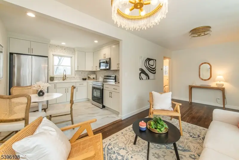 315 Santa Fe Trail, Hopatcong, NJ 07843 - Image #3