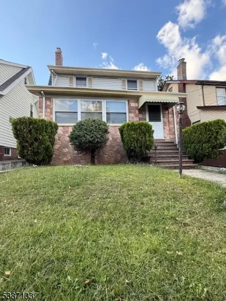 105 Park Pl, Irvington, NJ 07111 - Image #1