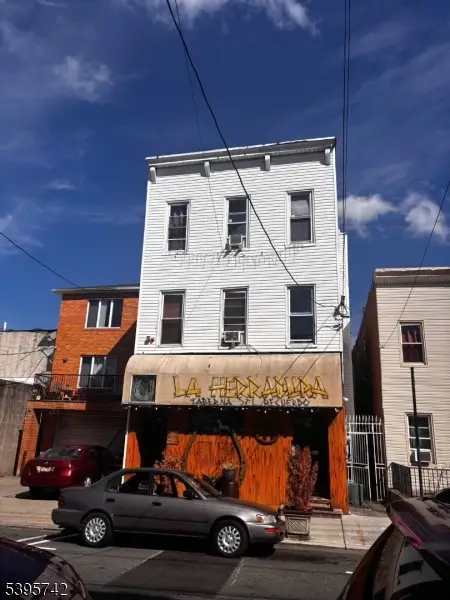 414 24th St, Union City, NJ 07087 - Image #1