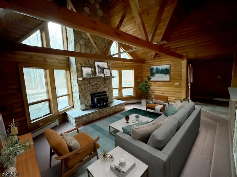 543 Oak Ridge Rd, Oak Ridge, NJ 07438 - Image #2