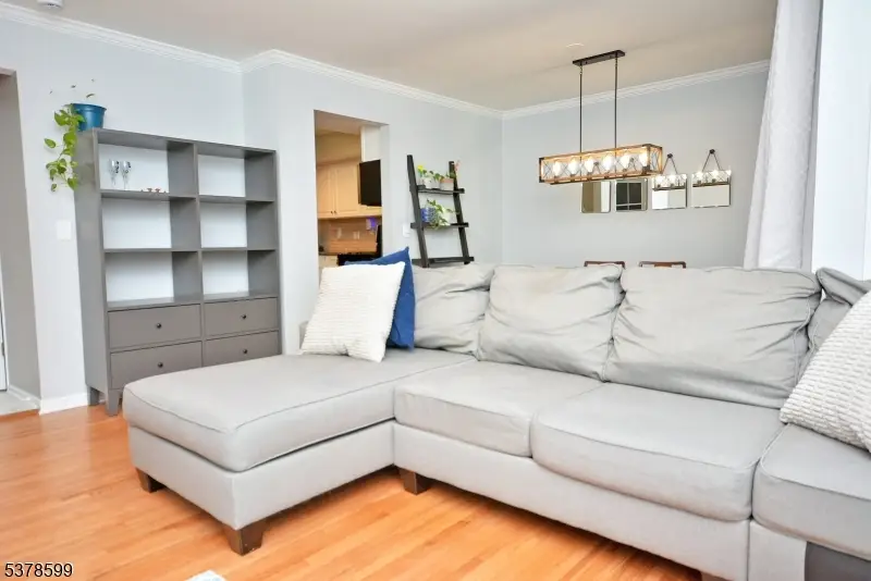 13 Eton Ct, The Hills, NJ 07921 - Image #2