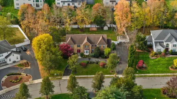 3 Gramercy Rd, South Brunswick Twp., NJ 08852