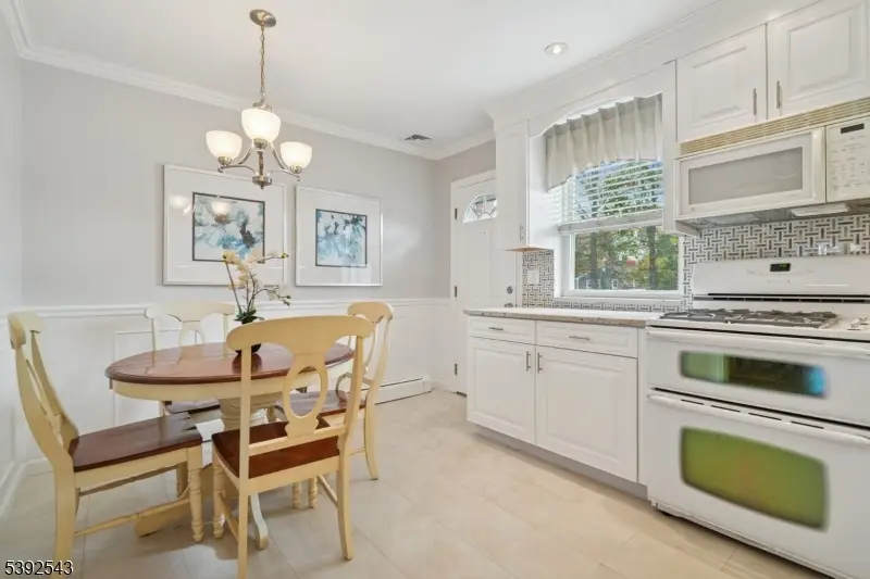 563 S Springfield Ave, Springfield, NJ 07081 - Image #3