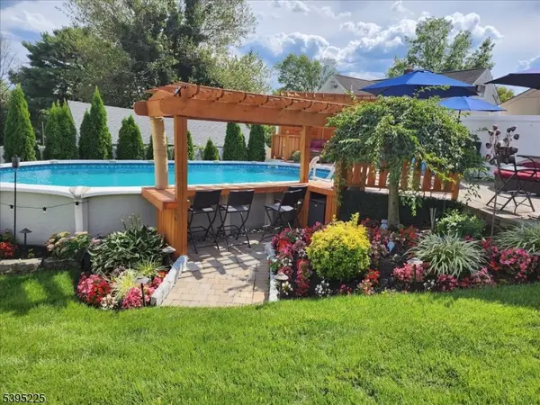 239 Lexington Ave, Paterson City, NJ 07502