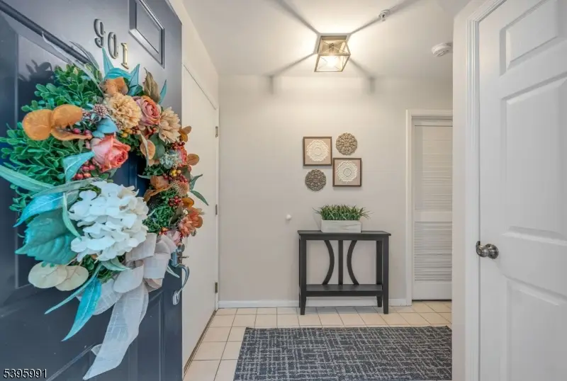 901 Hawley Court, Denville, NJ 07834 - Image #3