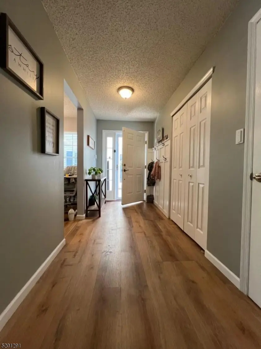 110 Arbor Way, Branchburg, NJ 08876 - Image #3