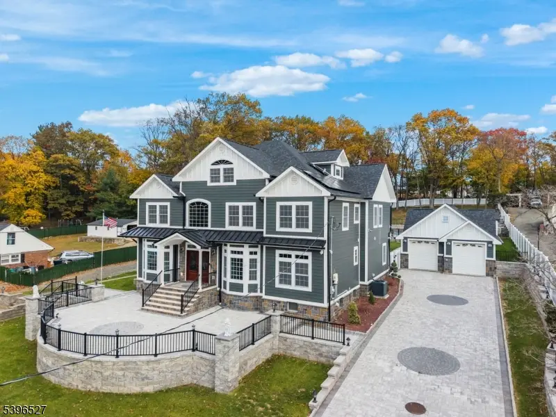 45 Dietrich Ln, North Haledon, NJ 07508 - Image #2