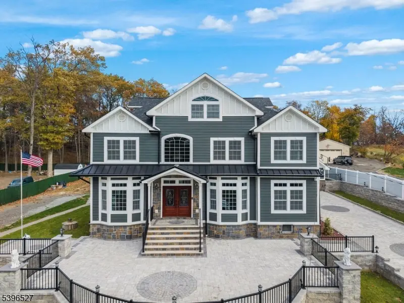 45 Dietrich Ln, North Haledon, NJ 07508 - Image #3