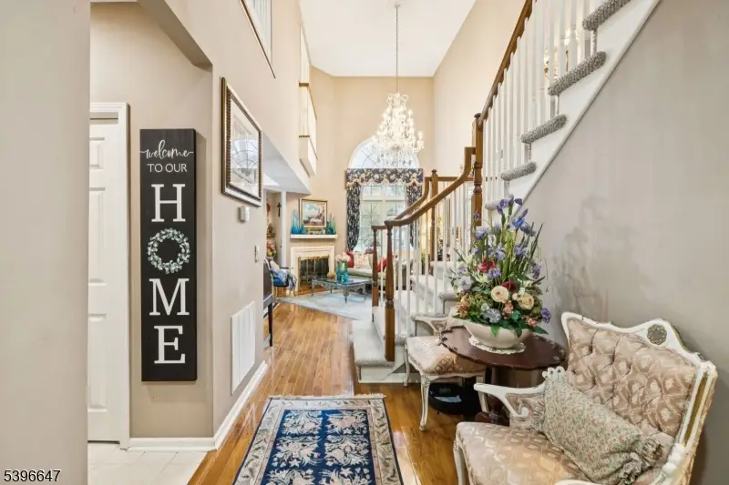 26 Kent Dr, Roseland, NJ 07068 - Image #3