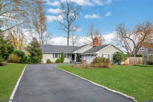 33 Colonial Dr, Morris Twp., NJ 07960