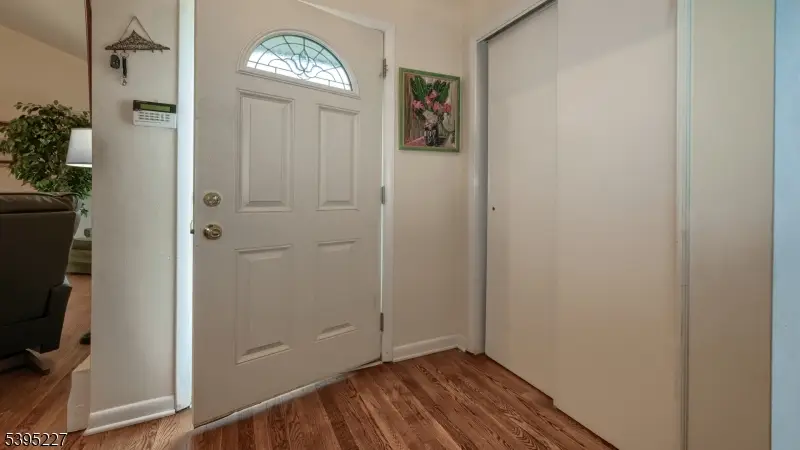 38 Augusta Dr, Preakness, NJ 07470 - Image #3