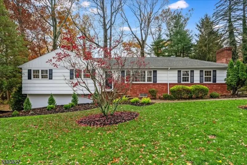64 Highlands Ave, Springfield, NJ 07081 - Image #1