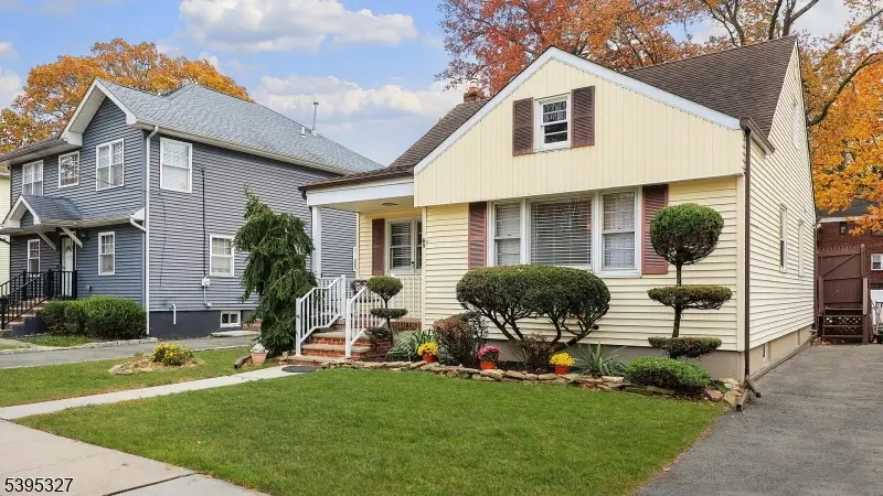 65 4th Ave, Garwood, NJ 07027 - Image #3