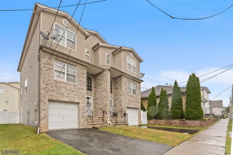 42 Randolph St, Carteret, NJ 07008 - Image #2
