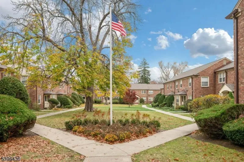 380 Main St #19, Chatham, NJ 07928 - Image #2