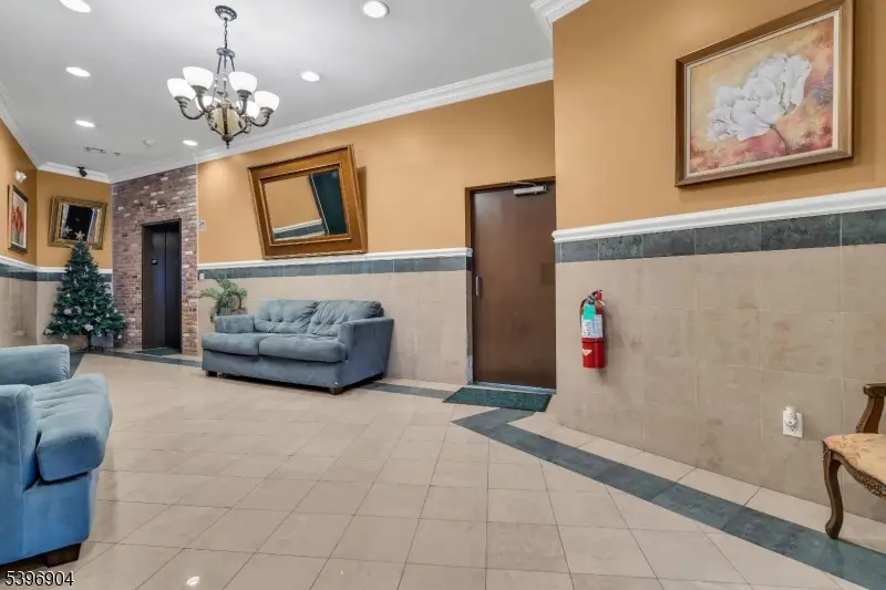 30 Austin Str #303, Newark, NJ 07114 - Image #3