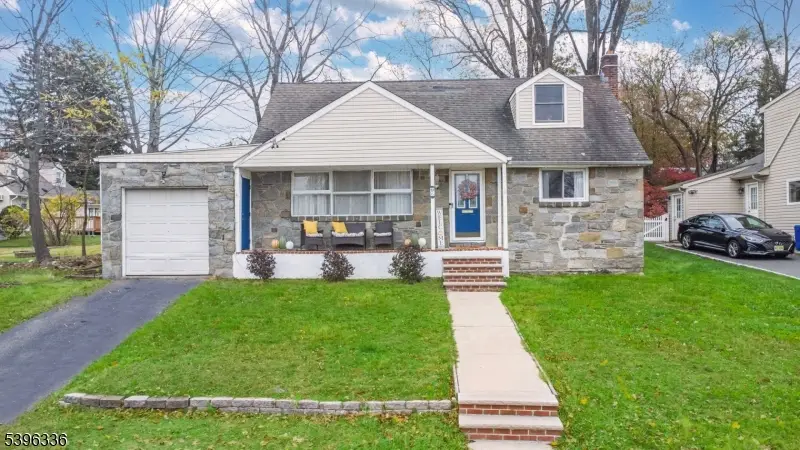 6 Sunnie Ter, West Caldwell, NJ 07006 - Image #2