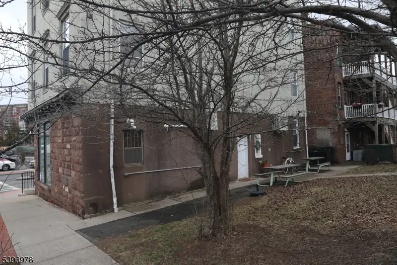 41 Glenridge Ave #2L, Montclair, NJ 07042 - Image #2