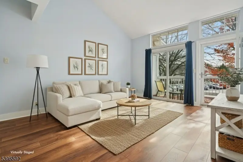 22 Tansy Court, The Hills, NJ 07921 - Image #2