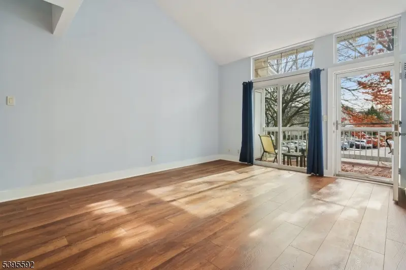 22 Tansy Court, The Hills, NJ 07921 - Image #3