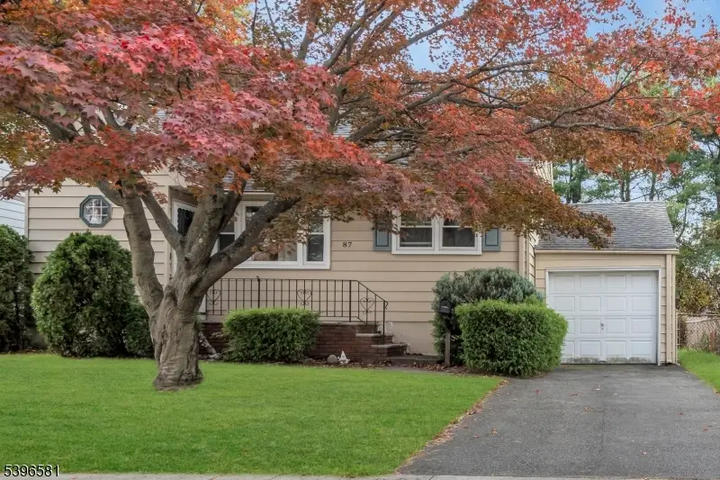 87 Dyer Ave, Clifton, NJ 07014 - Image #2