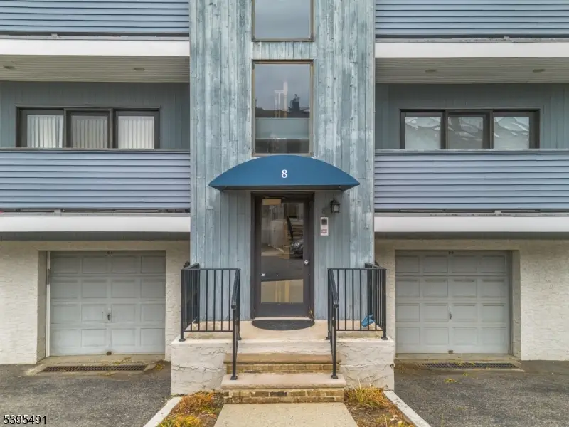 8 Domessina Ln Unit C-1 #C-1, Caldwell, NJ 07006 - Image #2