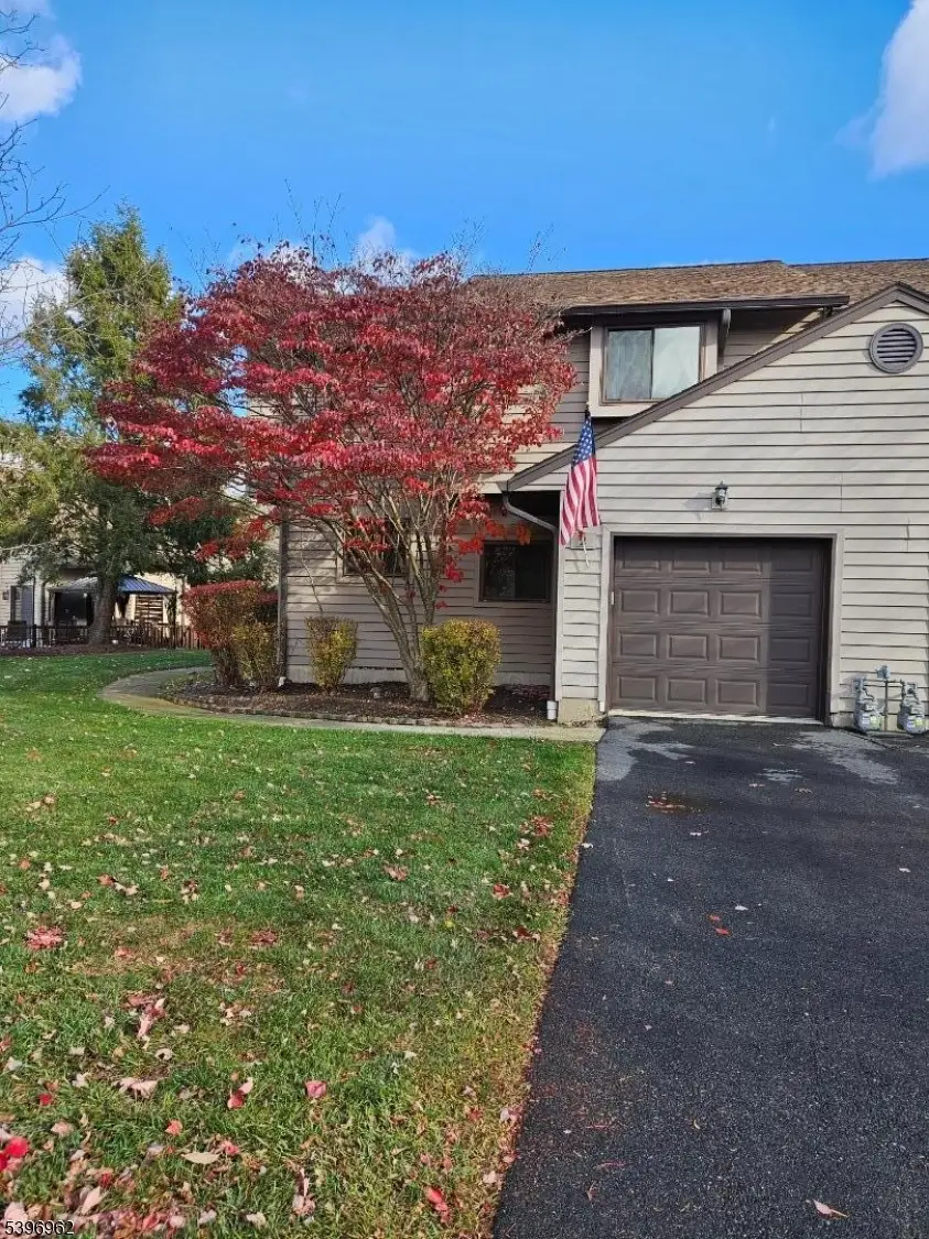 2 Sparrow Ci, Hampton Township, NJ 07860 - Image #1