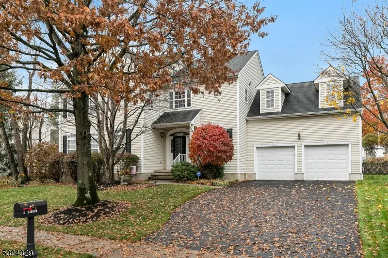 4 Hansom Rd, The Hills, NJ 07920 - Image #2