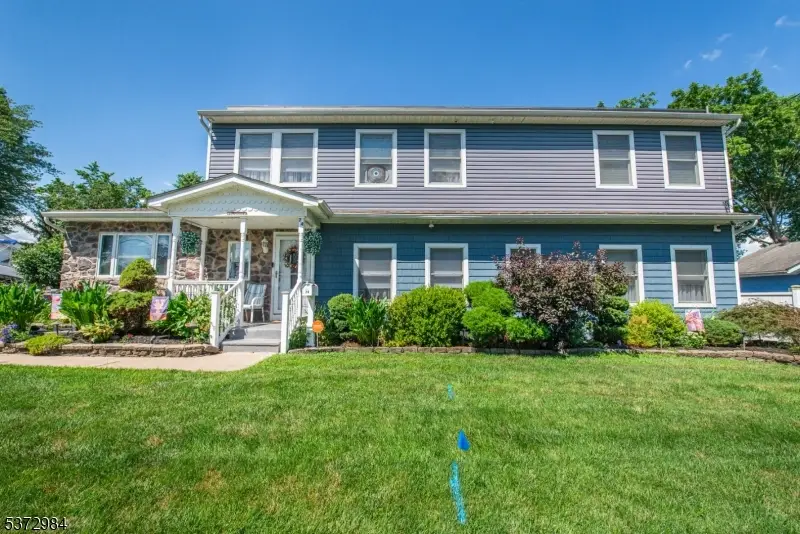 74 Longview Ave, Lake Hiawatha, NJ 07034 - Image #2