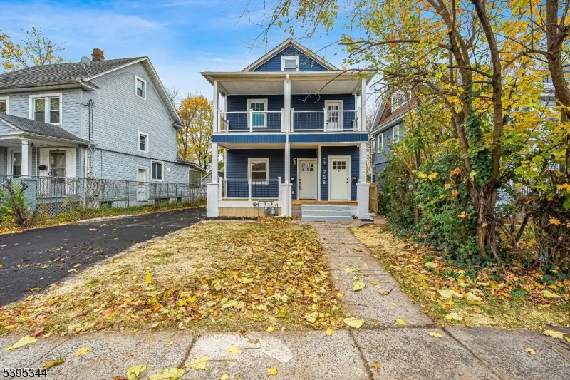 258 Netherwood Ave, Plainfield, NJ 07062 - Image #2