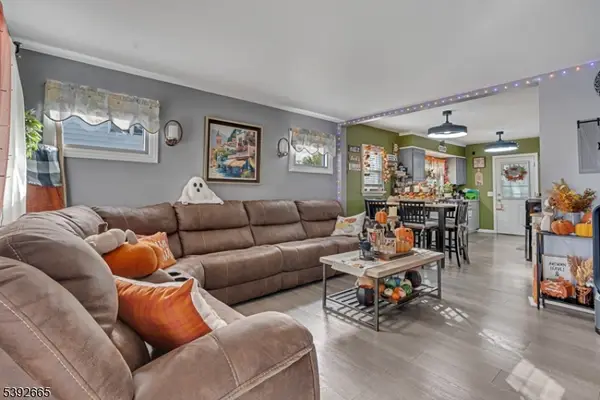 1315 Gress St, Manville Boro, NJ 08835