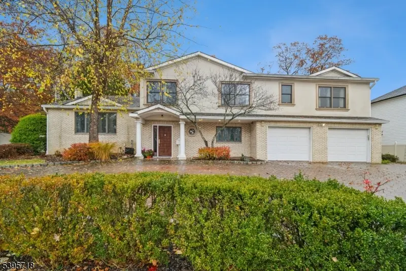 53 Morningside Dr, Livingston, NJ 07039 - Image #2